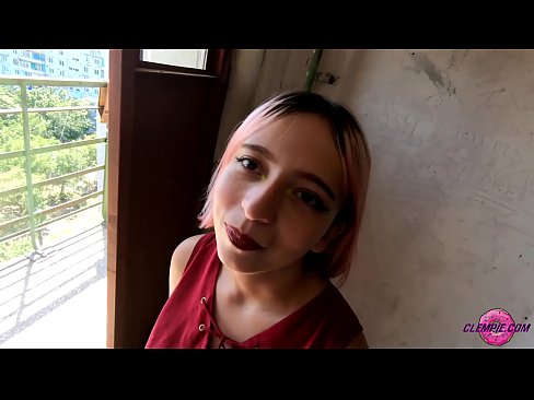 ❤️ Studint Sensual sûget in frjemdling yn 'e bûtenwrâld - Cum op syn gesicht ❤️ Kwaliteitsporno by porno fy.mysexpics.ru ️❤